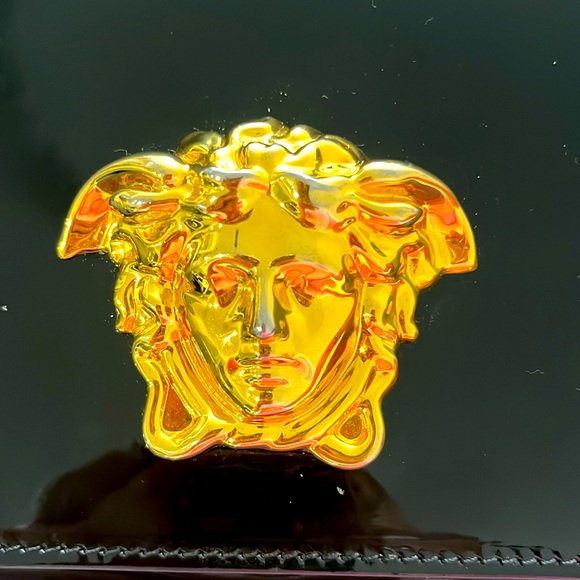 Versace Patent leather bag - Picture 2 of 9